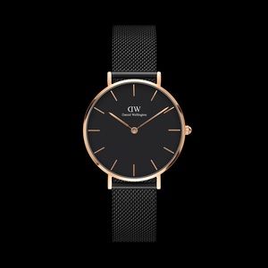 NWT DANIEL WELLINGTON PETITE ASHFIELD WATCH 32mm